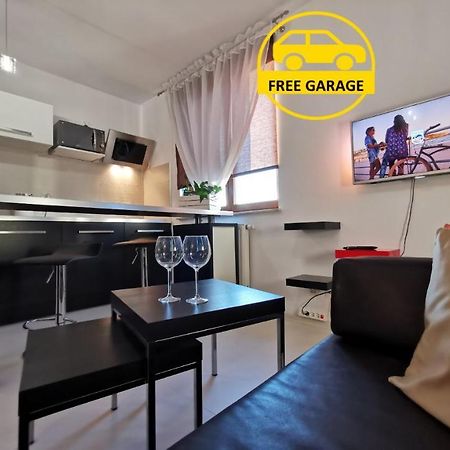 Apartament 33 Cracovia Esterno foto